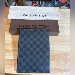 Louis Vuitton Damier Graphite Notebook Cover